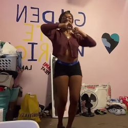 Cheyenne Tits Pop Out On Tiktok